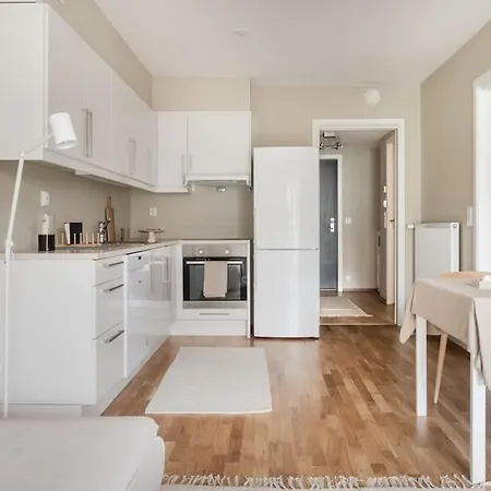 New! With Roof Terrace!